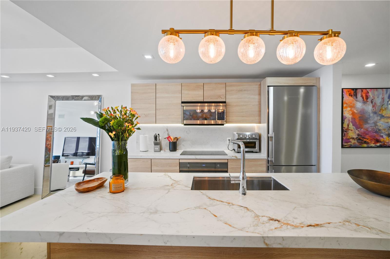 THE HARBOUR SOUTH CONDO - Residential Lease