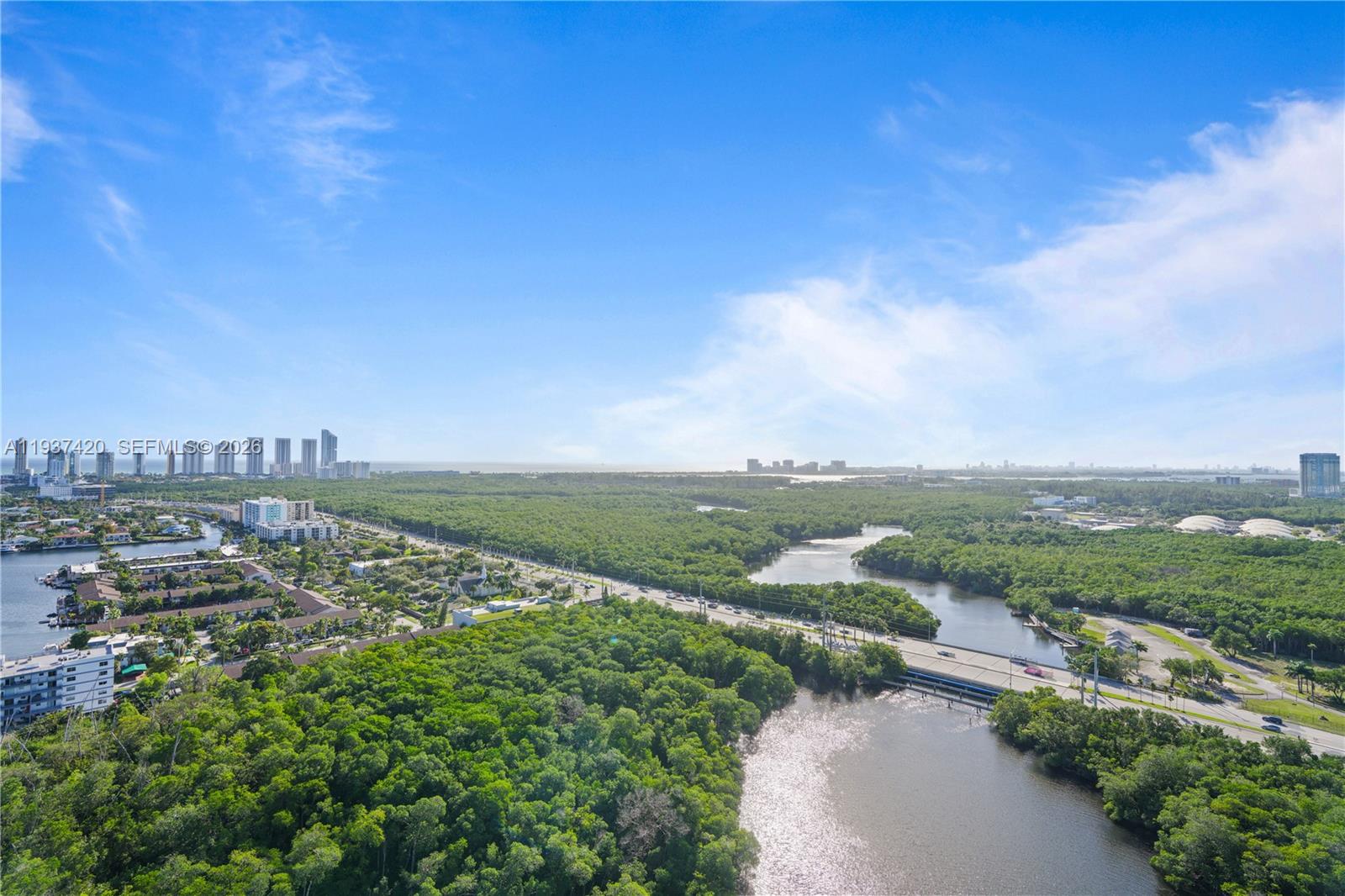 THE HARBOUR SOUTH CONDO - Residential Lease
