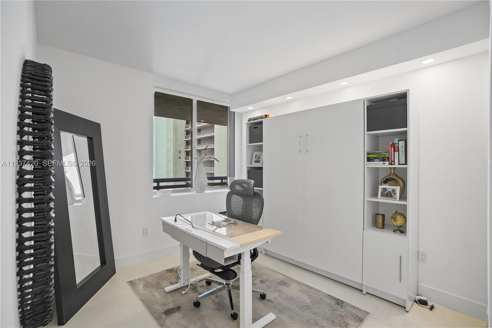 THE HARBOUR SOUTH CONDO - Residential Lease