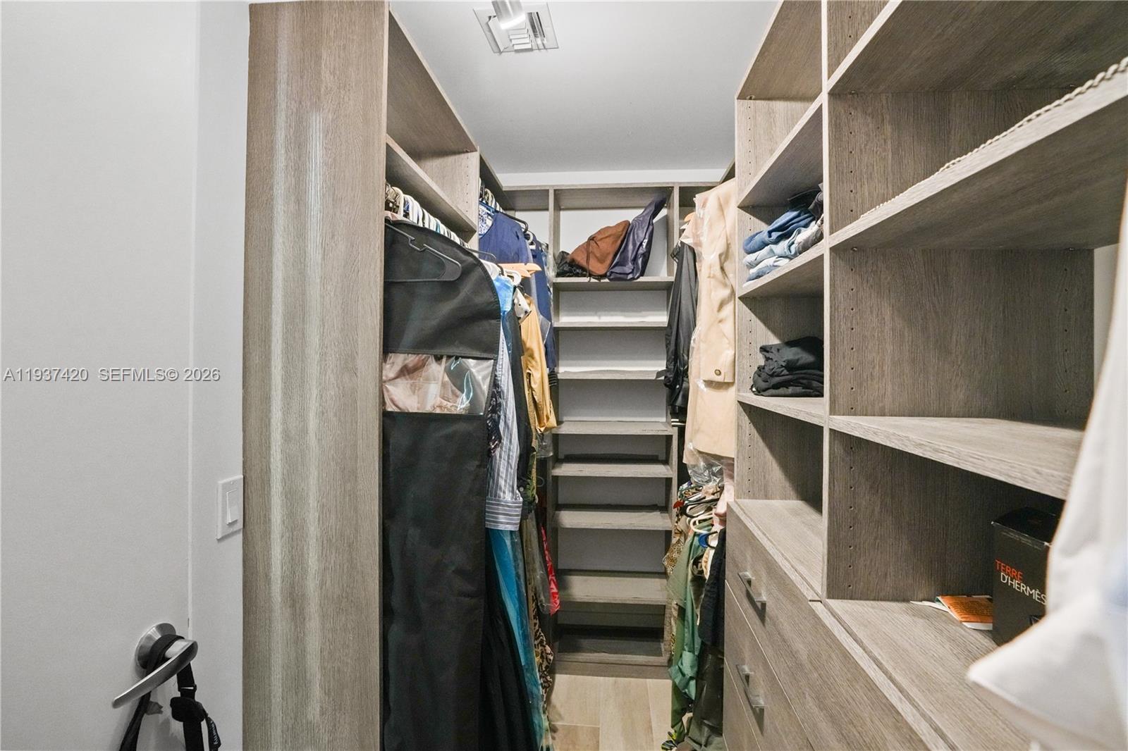 THE HARBOUR SOUTH CONDO - Residential Lease