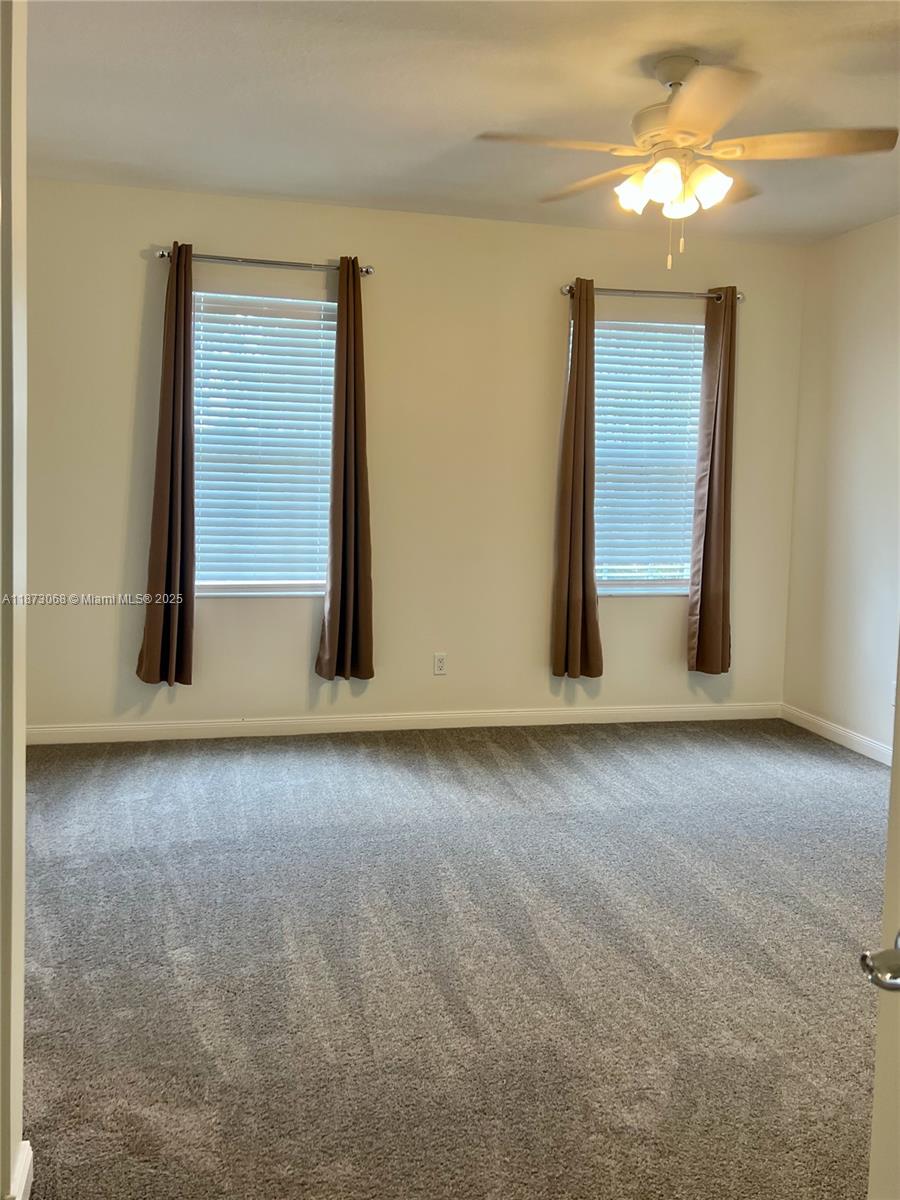 CATALINA LAKES - Residential Lease