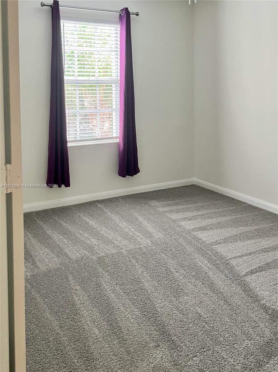 CATALINA LAKES - Residential Lease
