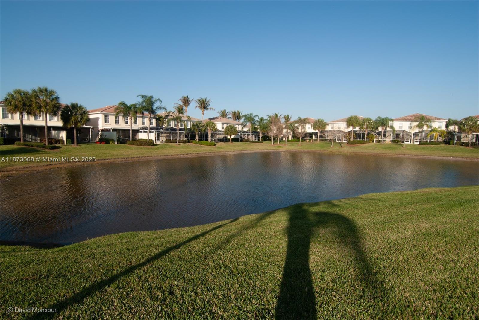 CATALINA LAKES - Residential Lease
