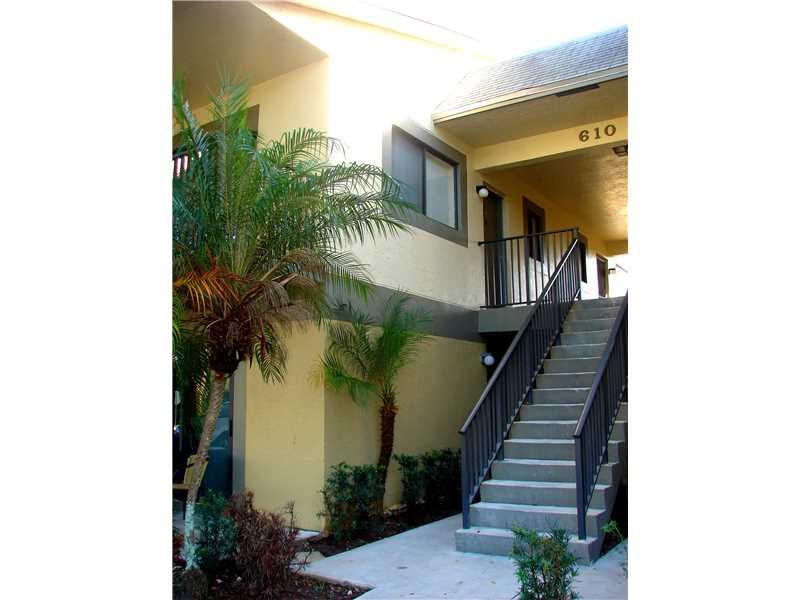 Amazing location! Beautiful home in great community! Immaculate, airy and lighted. Freshly painted, many new details. Balcony, steps from Clubhouse. Tile and laminated wood floors. Community pool. 10 minutes to Beach. Water included. You'll love this one!