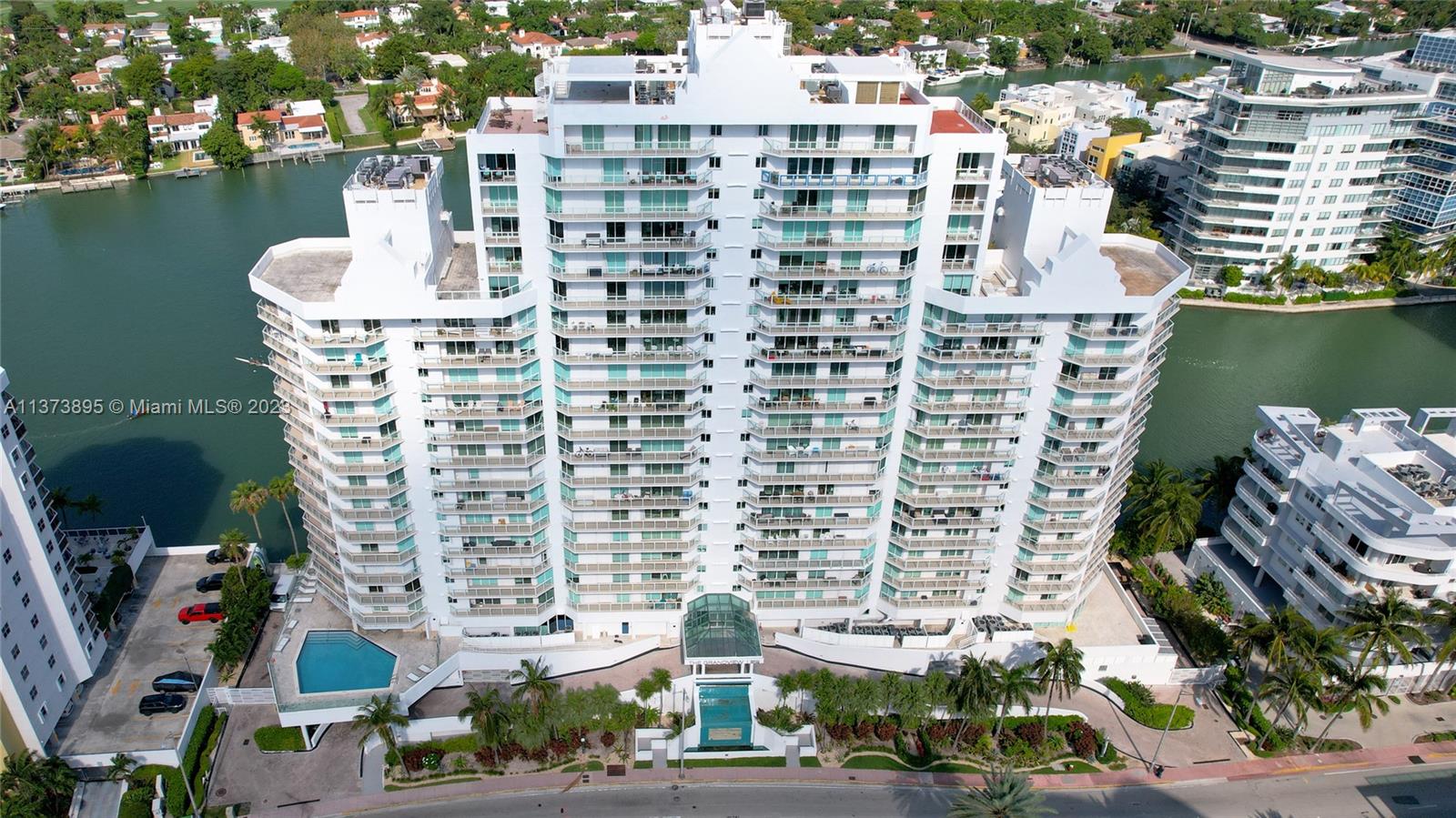 THE GRANDVIEW CONDO - Residential Lease