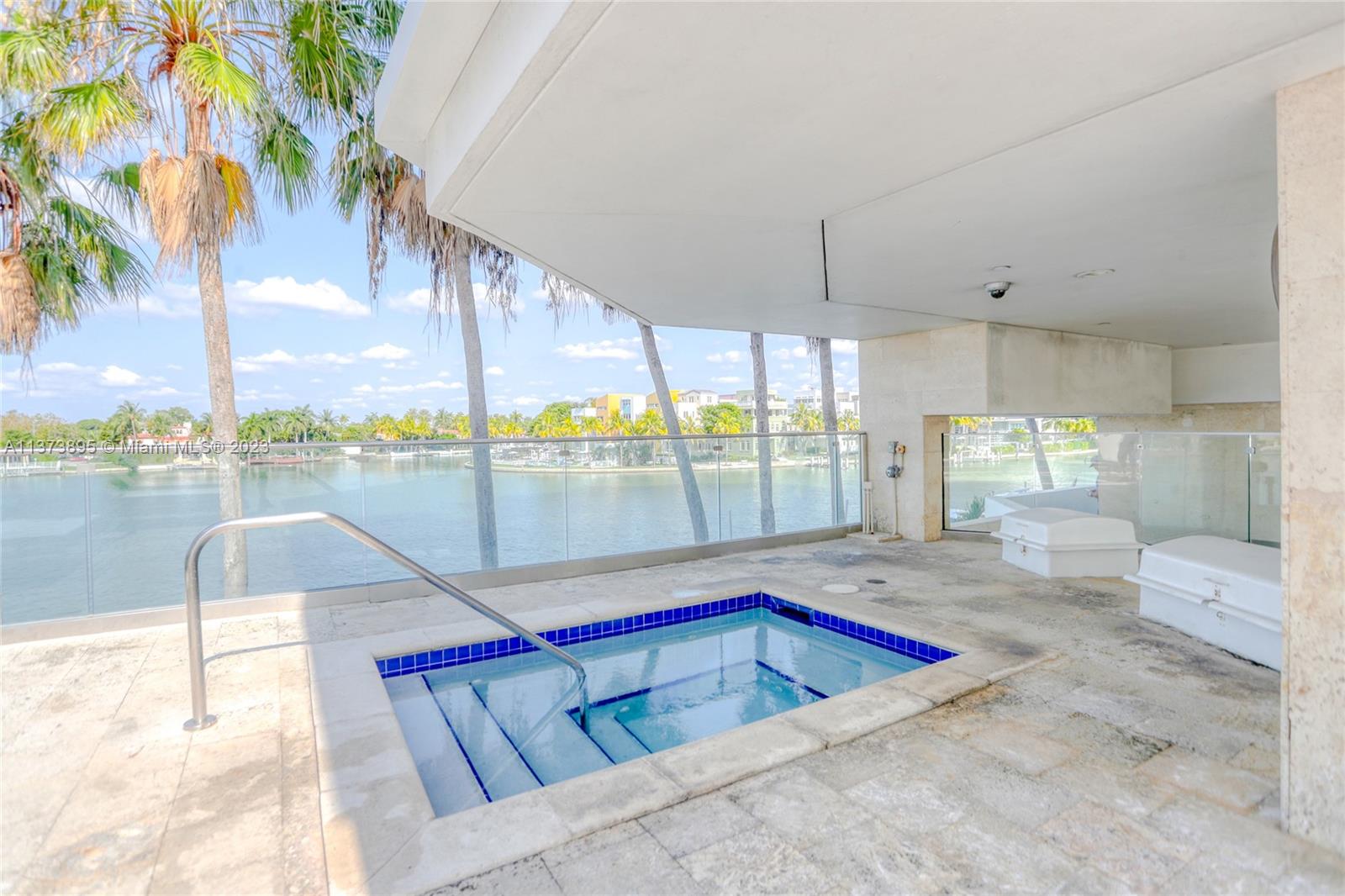 THE GRANDVIEW CONDO - Residential Lease