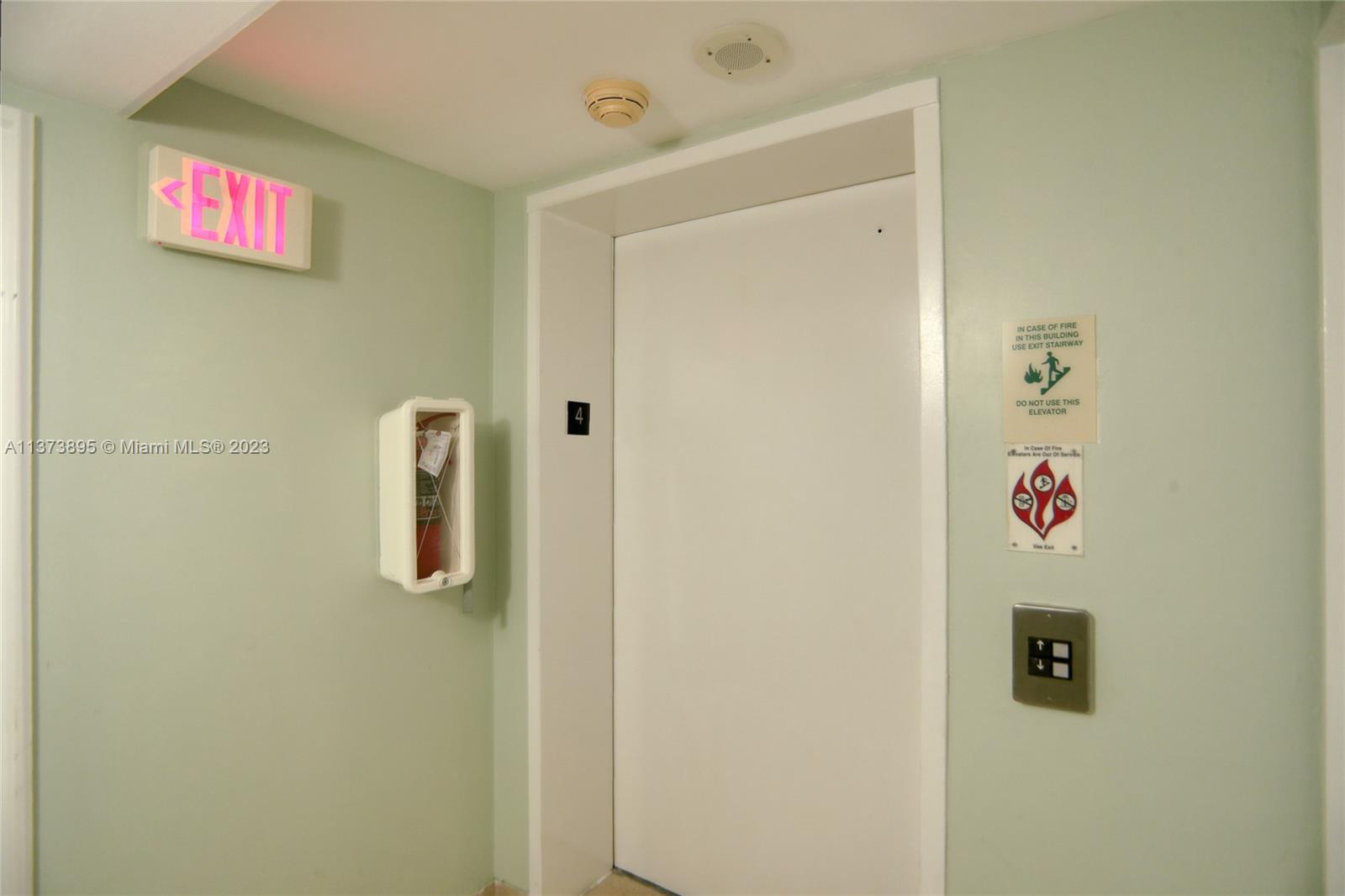 THE GRANDVIEW CONDO - Residential Lease