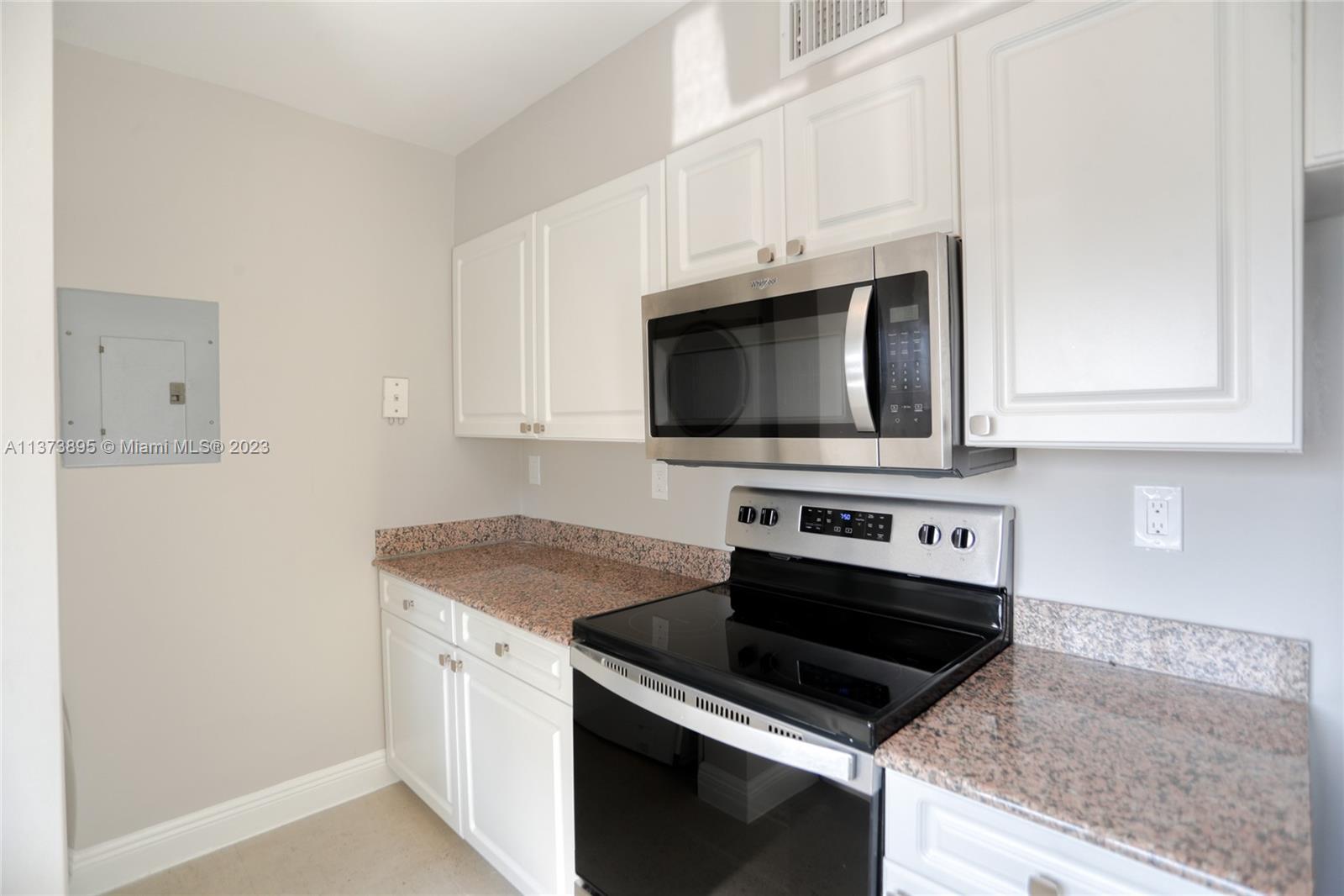 THE GRANDVIEW CONDO - Residential Lease