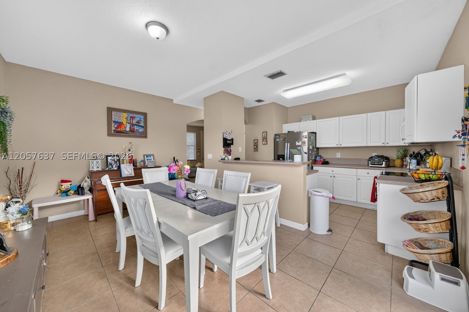 FIJI CONDO NO 1 - Residential