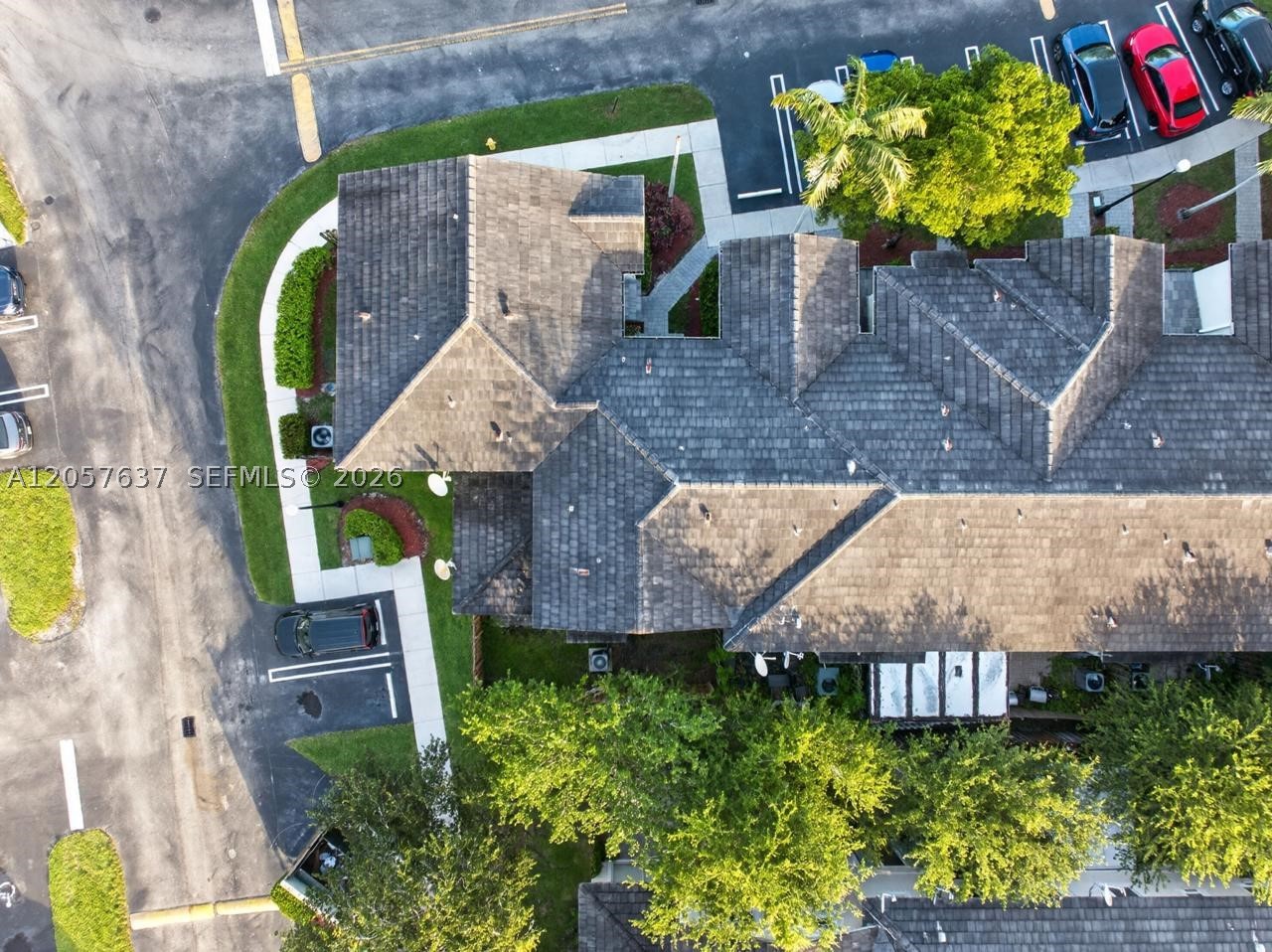 FIJI CONDO NO 1 - Residential