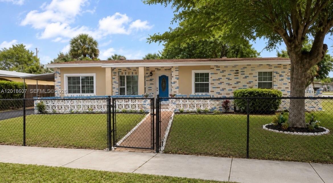 NEW BROWARDALE - Residential