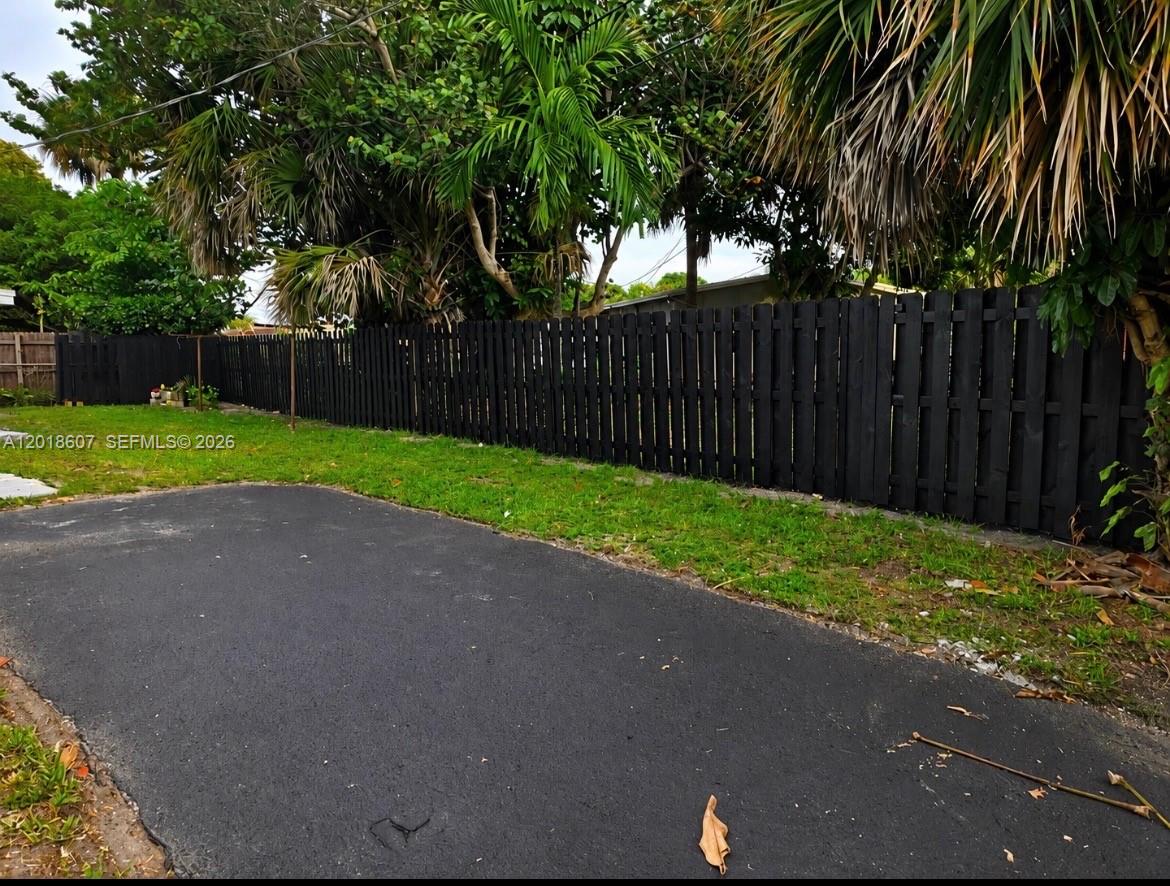 NEW BROWARDALE - Residential