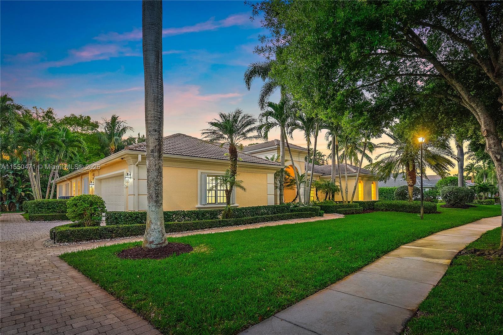 MYSTIC COVE - Residential