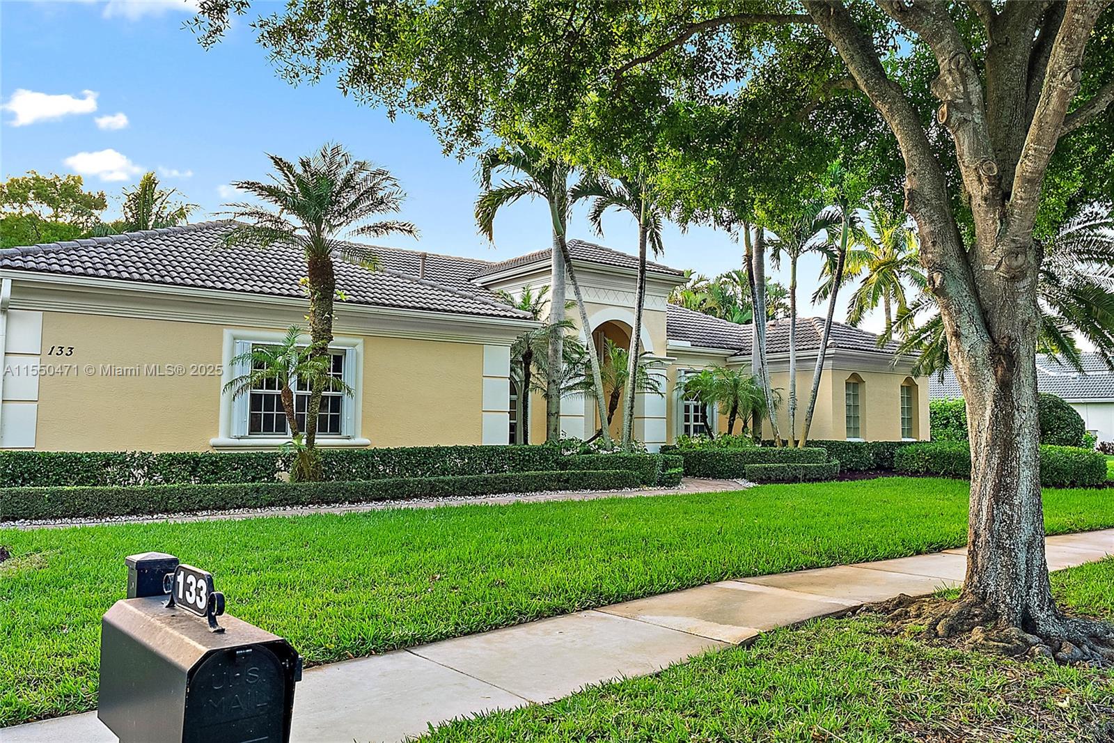 MYSTIC COVE - Residential