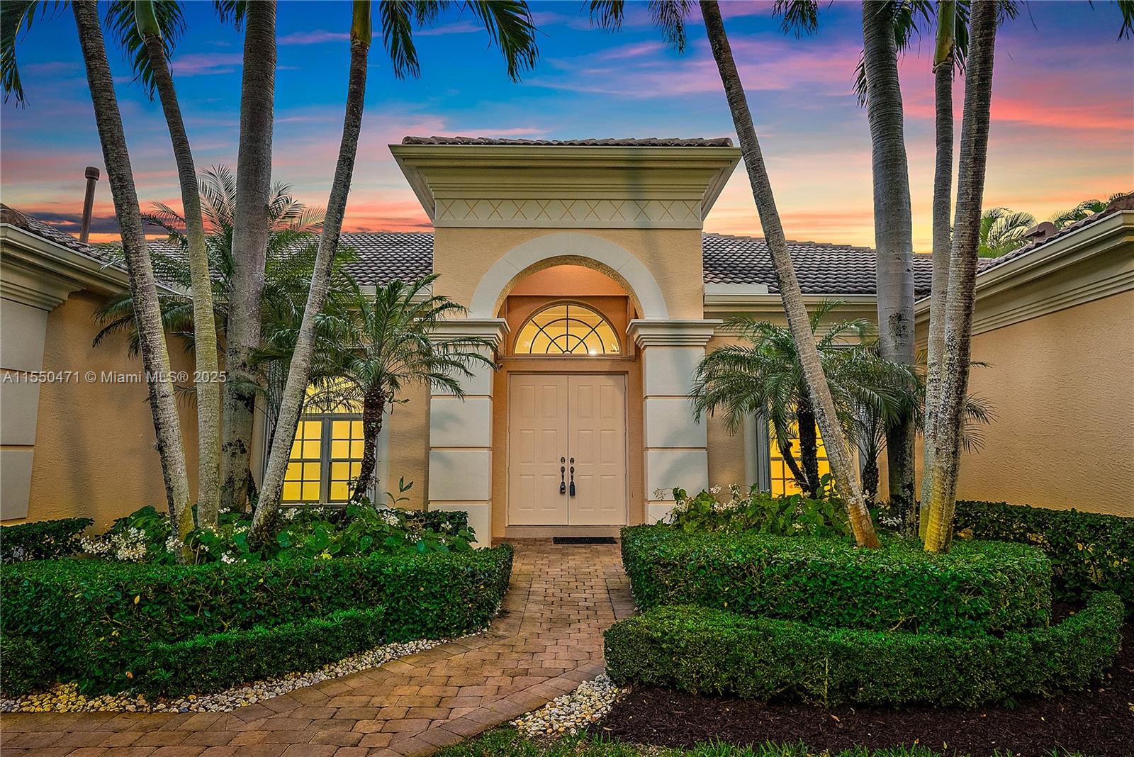 MYSTIC COVE - Residential