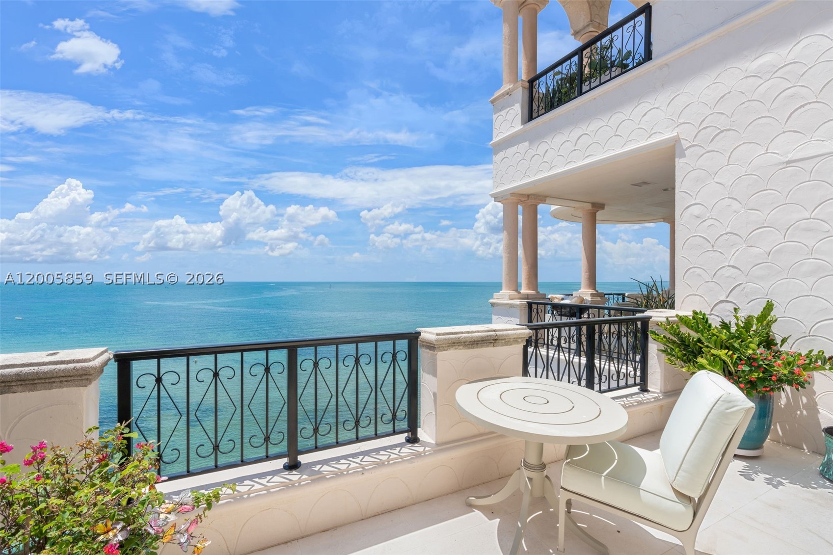 OCEANSIDE @ FISHER ISL CO - Residential