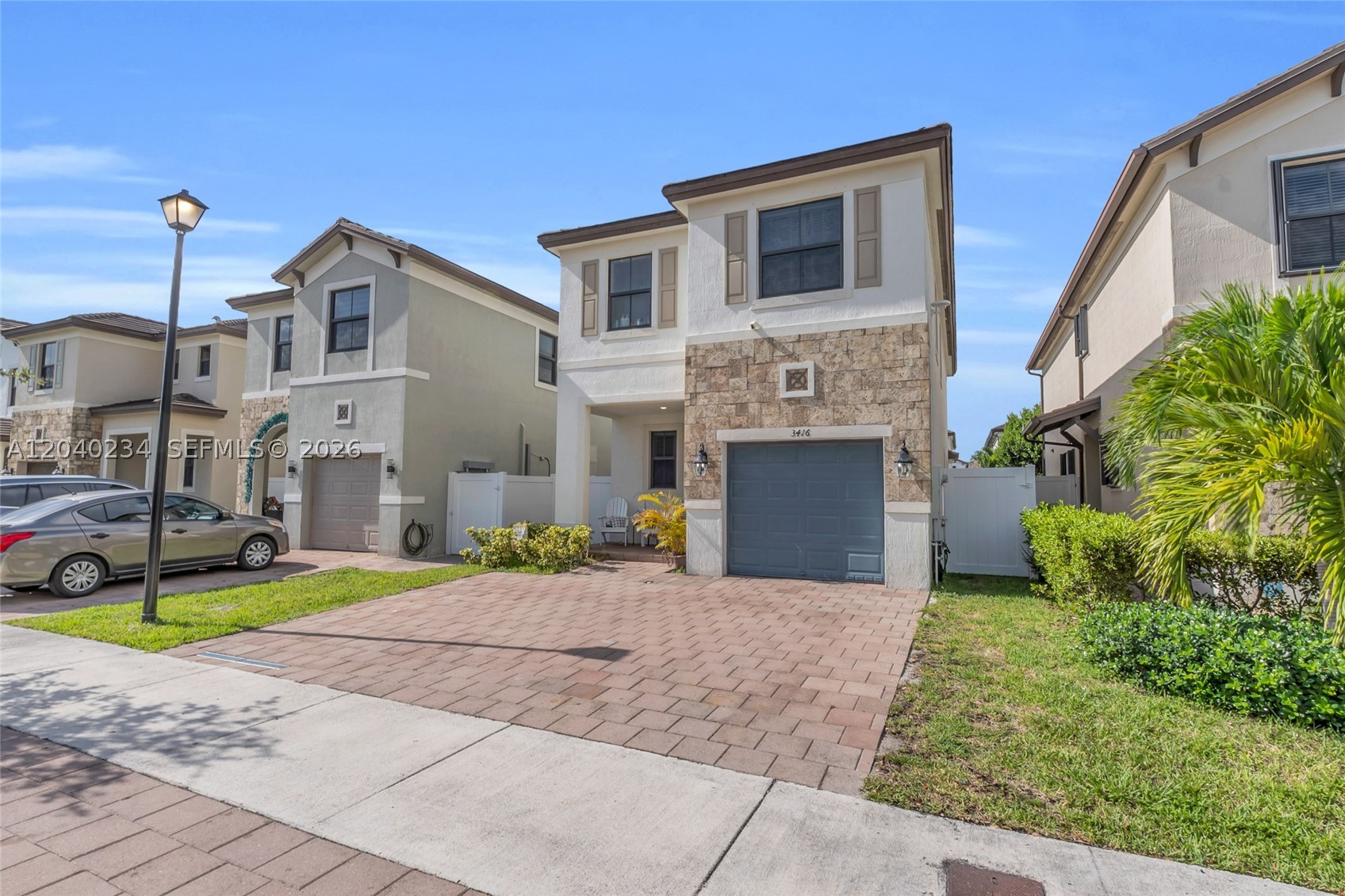AQUABELLA NORTH - Residential