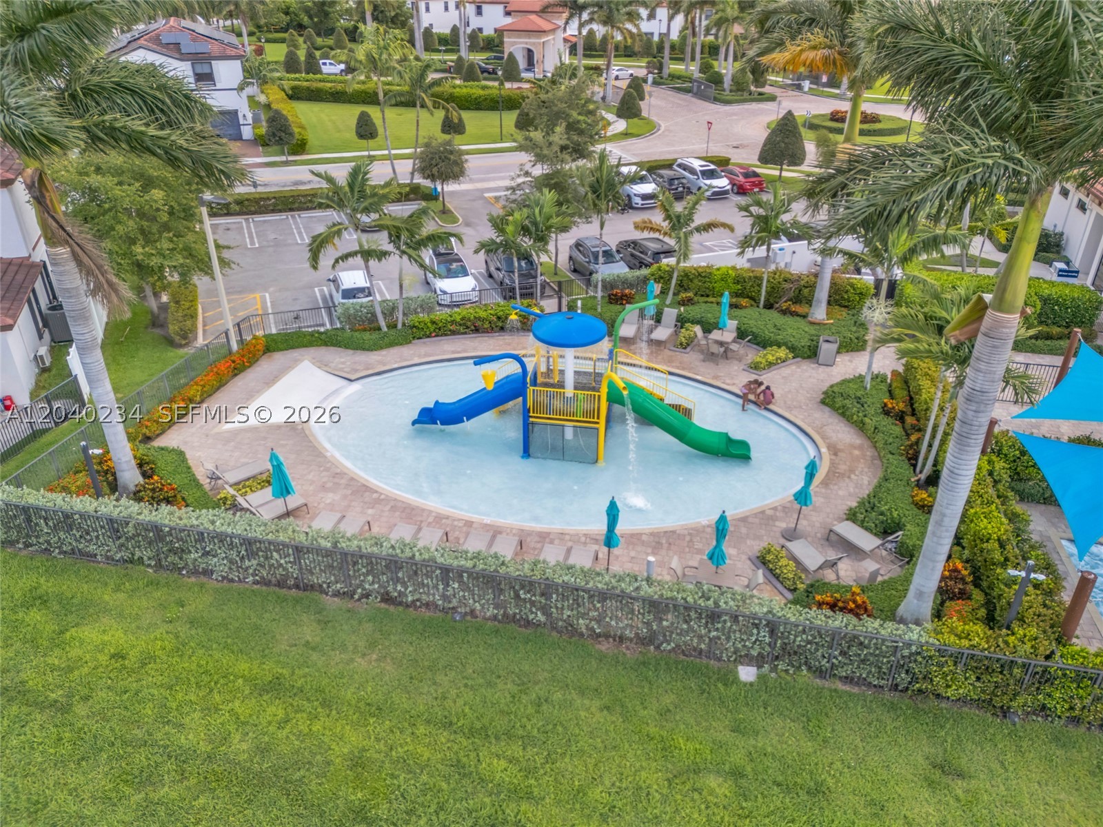 AQUABELLA NORTH - Residential