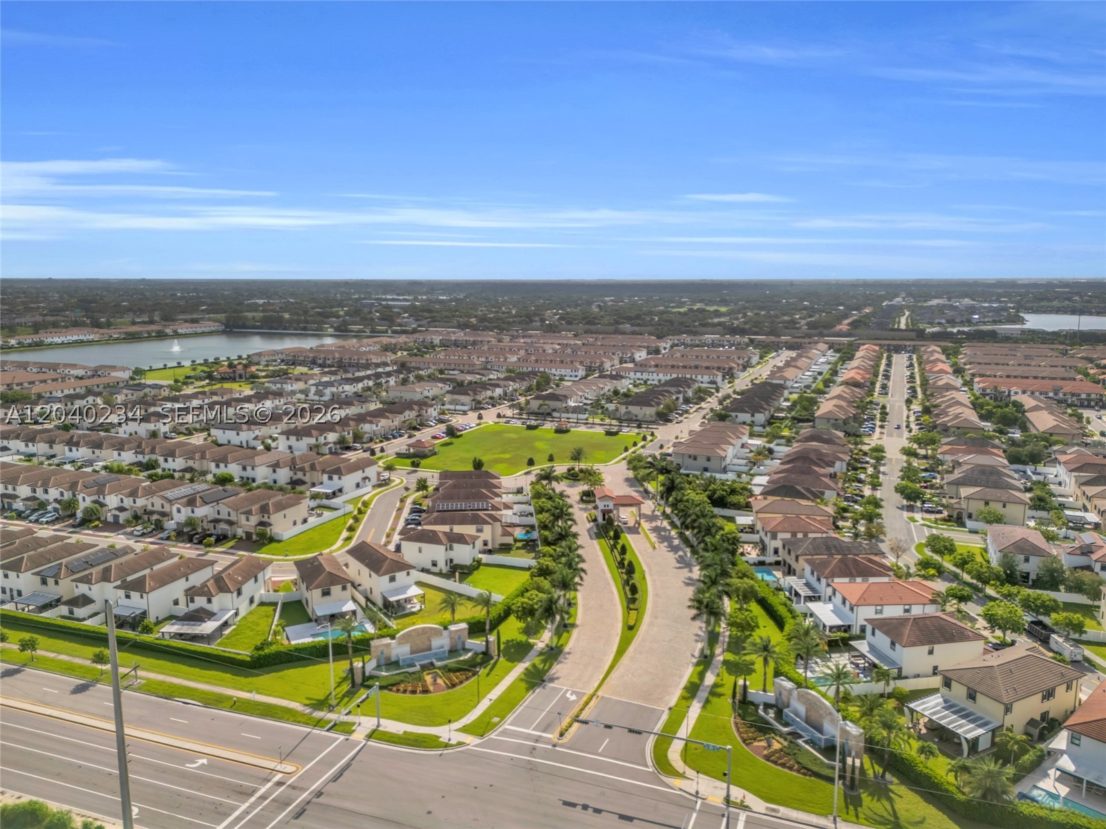 AQUABELLA NORTH - Residential