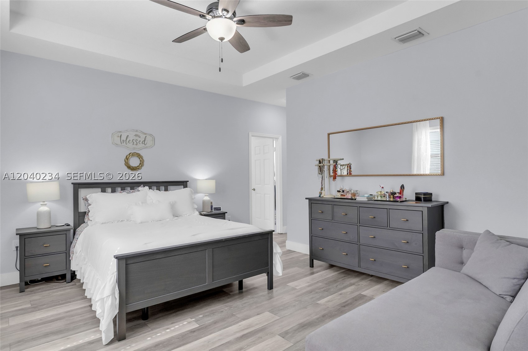 AQUABELLA NORTH - Residential