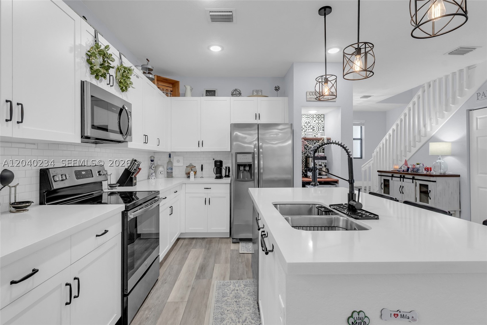 AQUABELLA NORTH - Residential