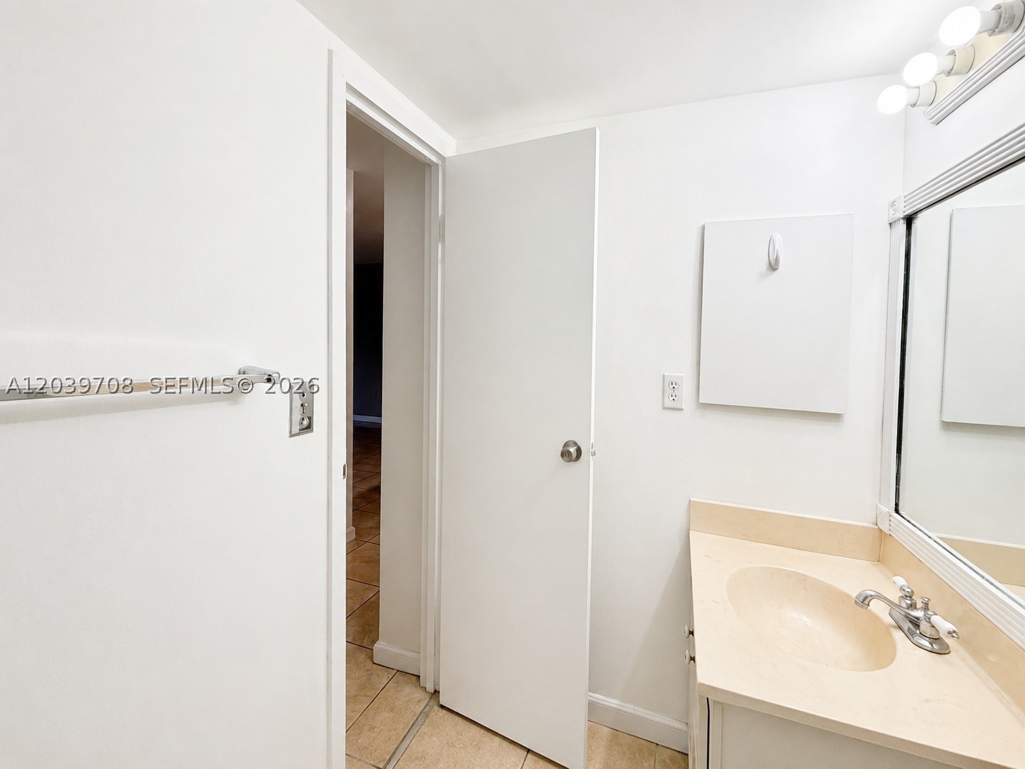WOODSIDE APTS CONDO - Residential