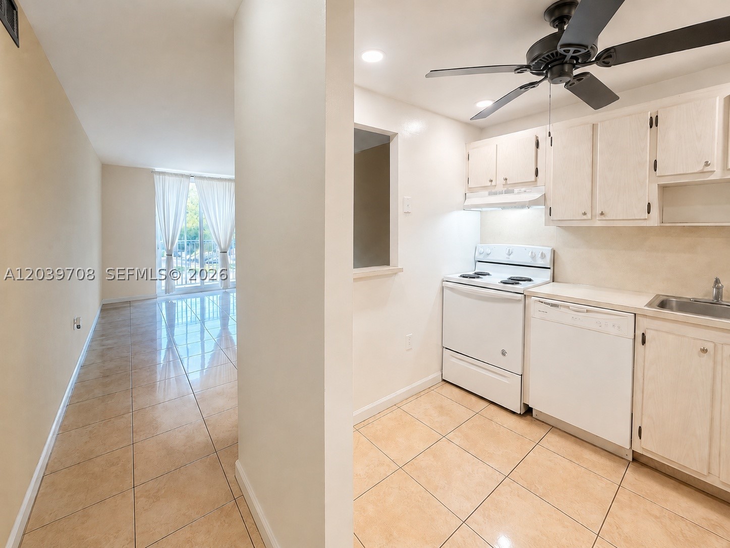 WOODSIDE APTS CONDO - Residential