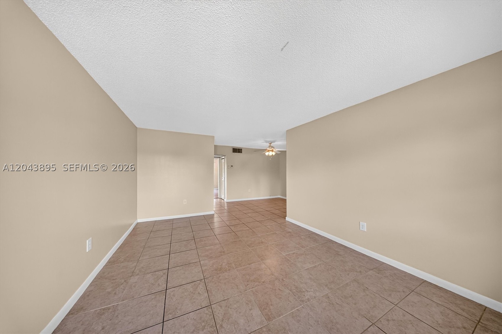RO-MONT SOUTH CONDO J - Residential