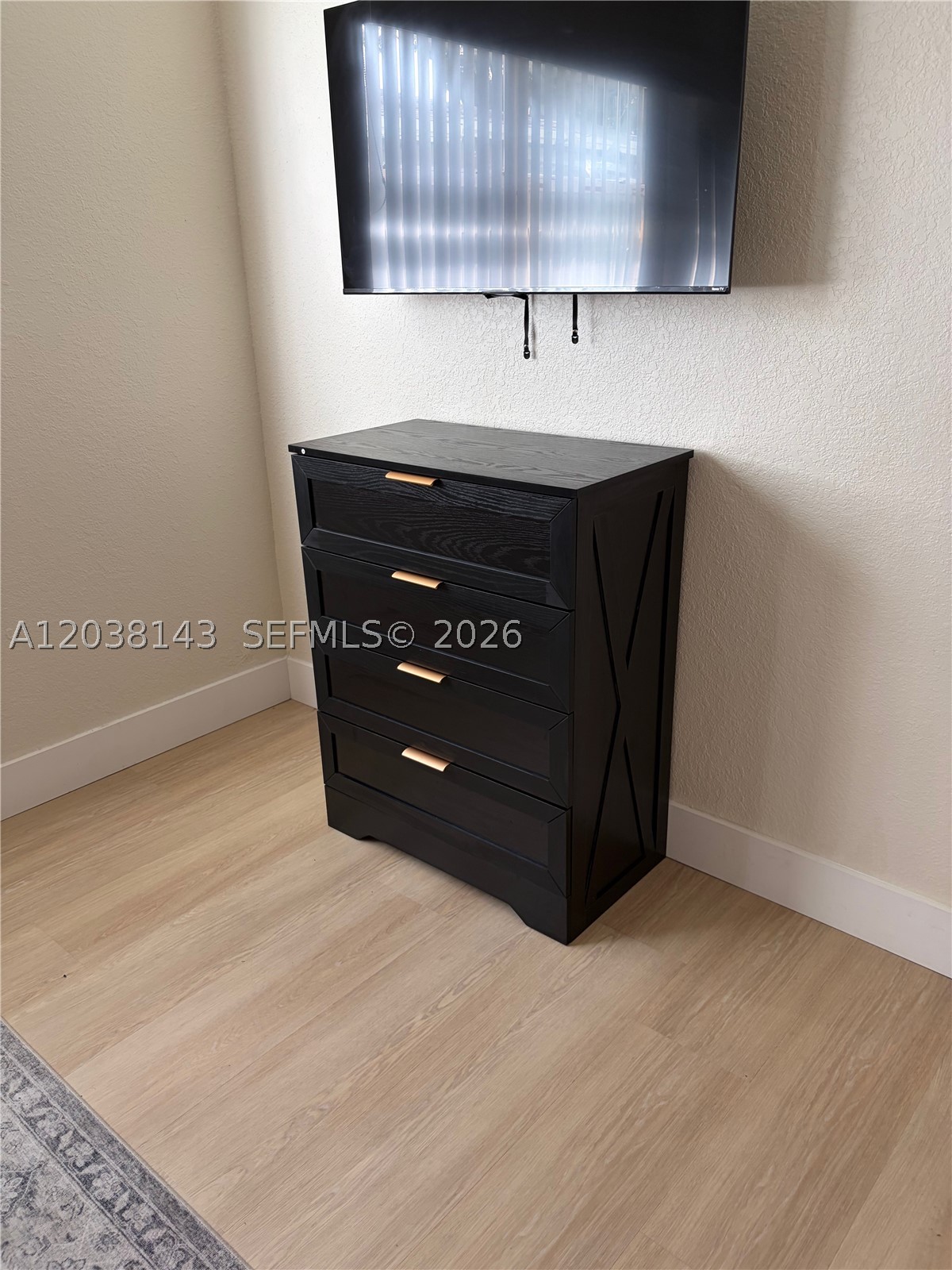 HOLLYWOOD SOUTH SIDE ADD - Residential Lease