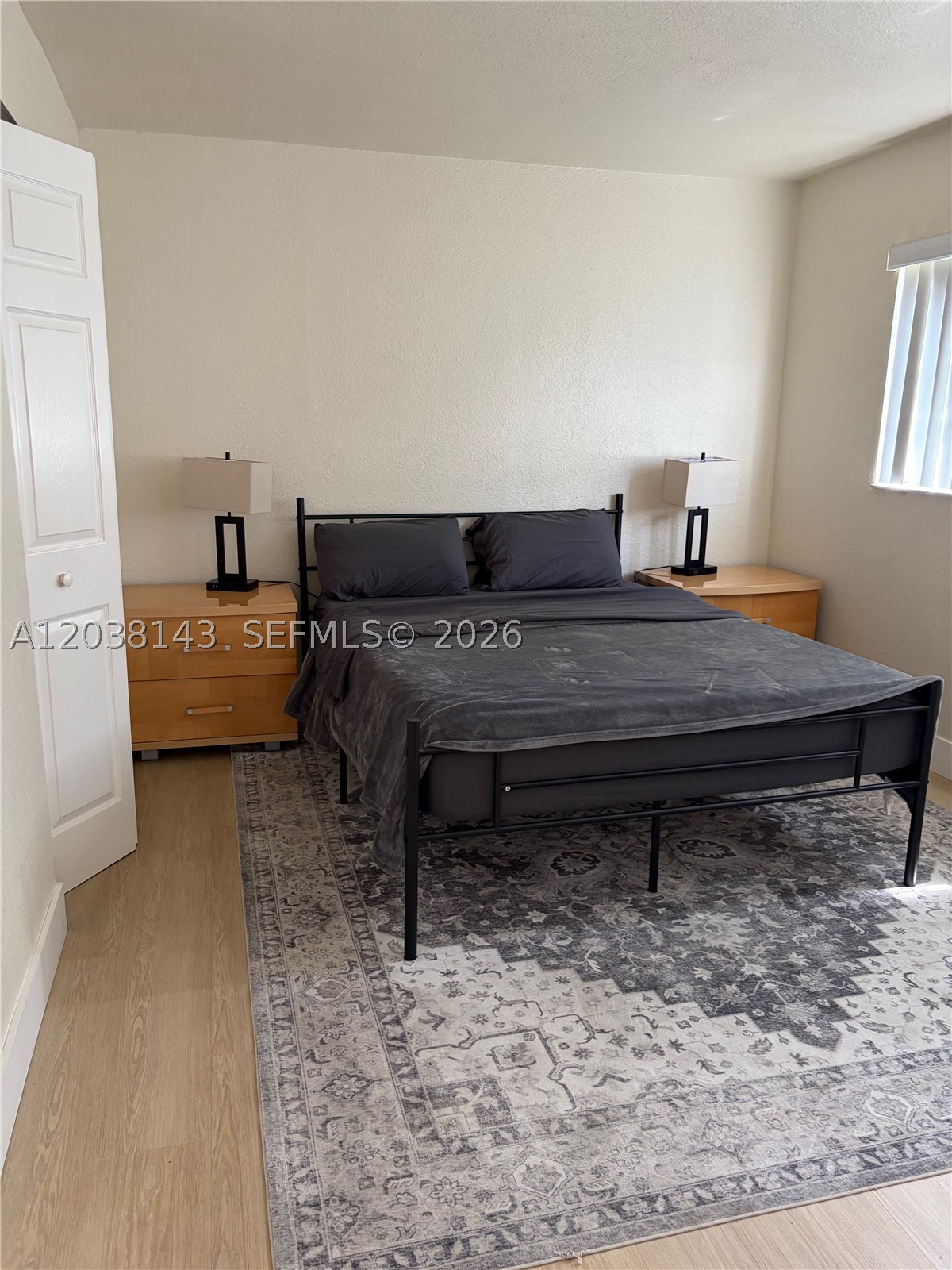 HOLLYWOOD SOUTH SIDE ADD - Residential Lease