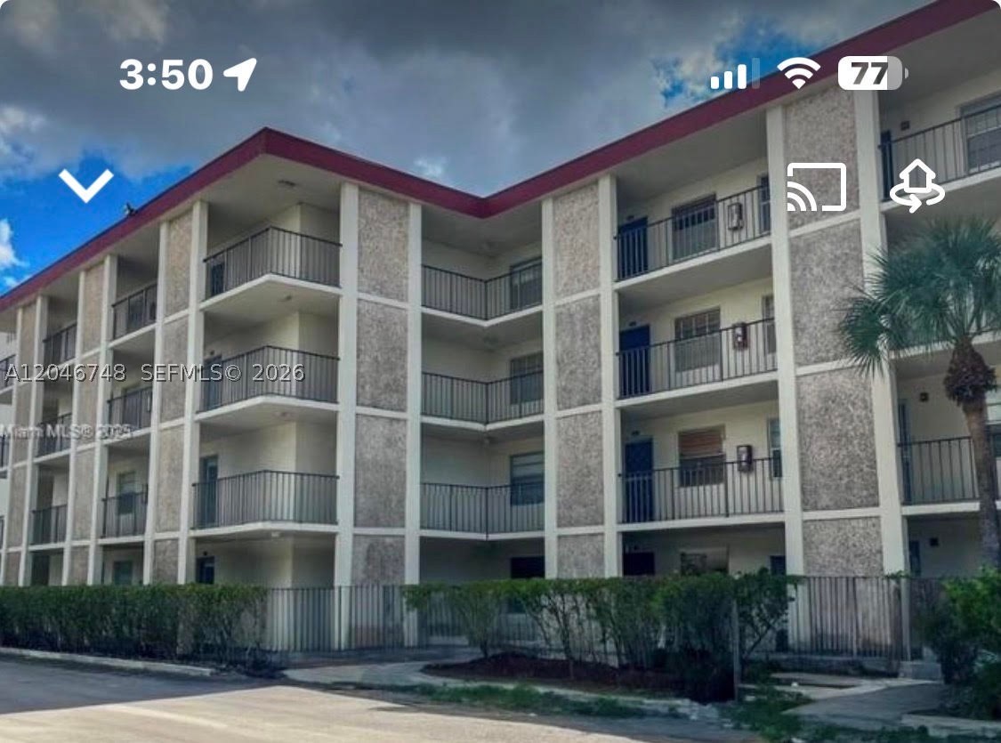 CYPRESS CHASE CONDO NO 6 - Residential