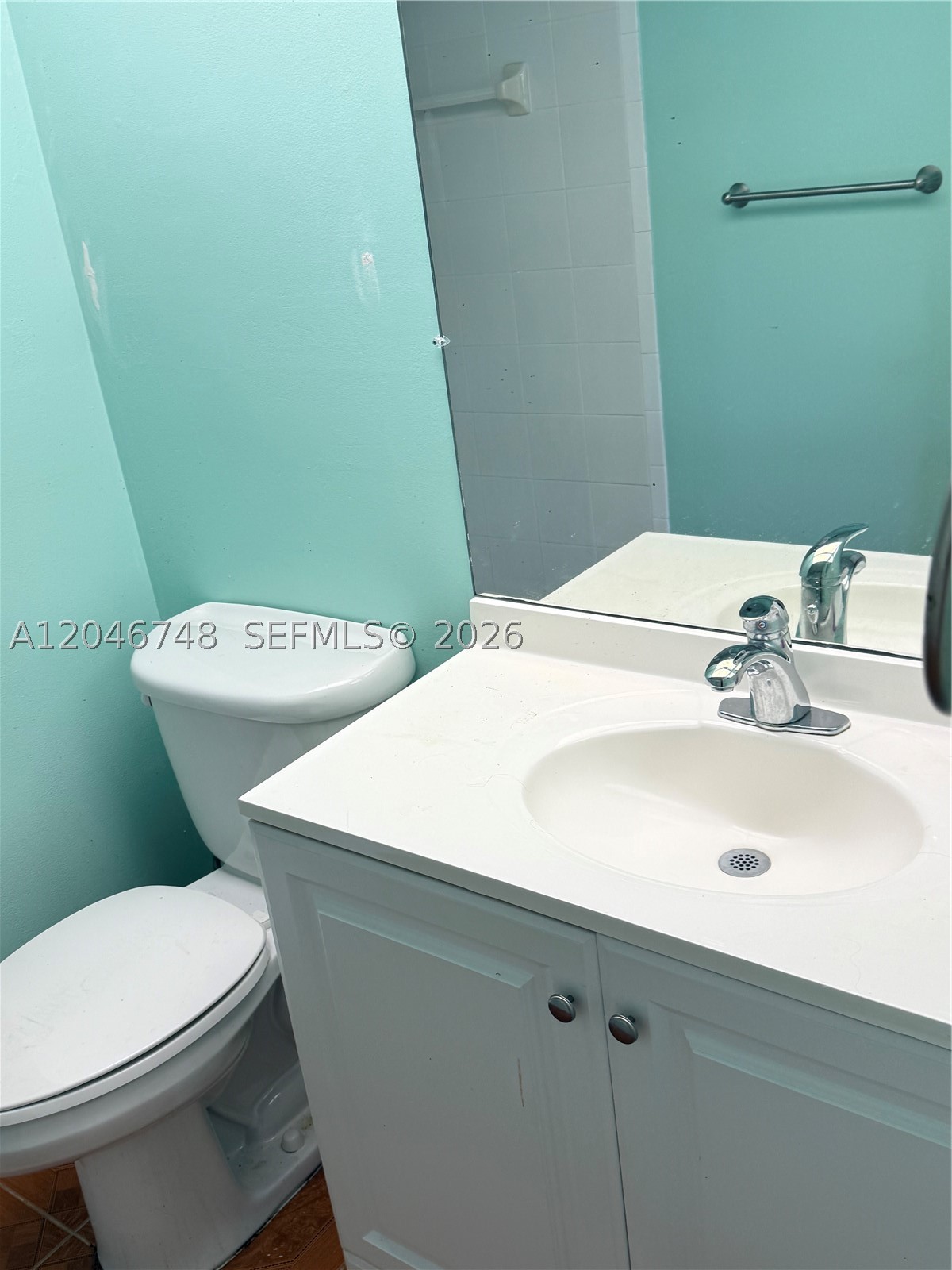 CYPRESS CHASE CONDO NO 6 - Residential