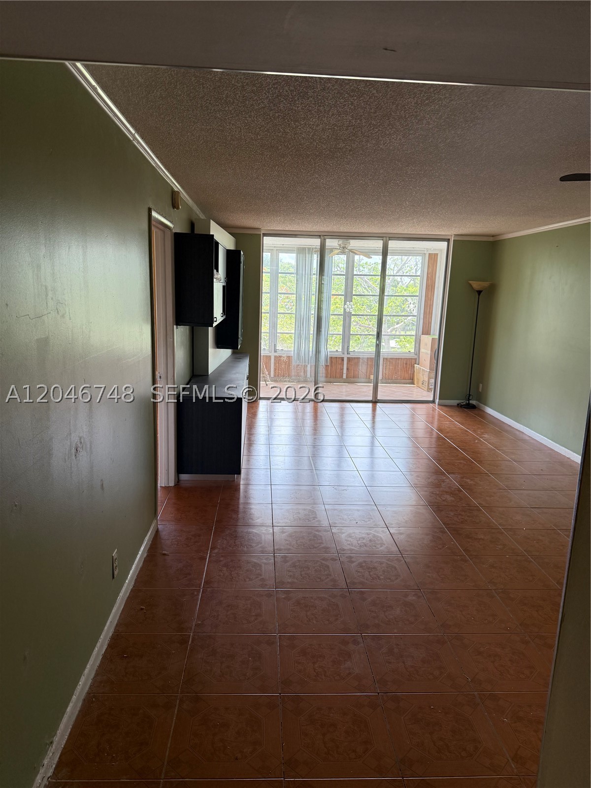 CYPRESS CHASE CONDO NO 6 - Residential