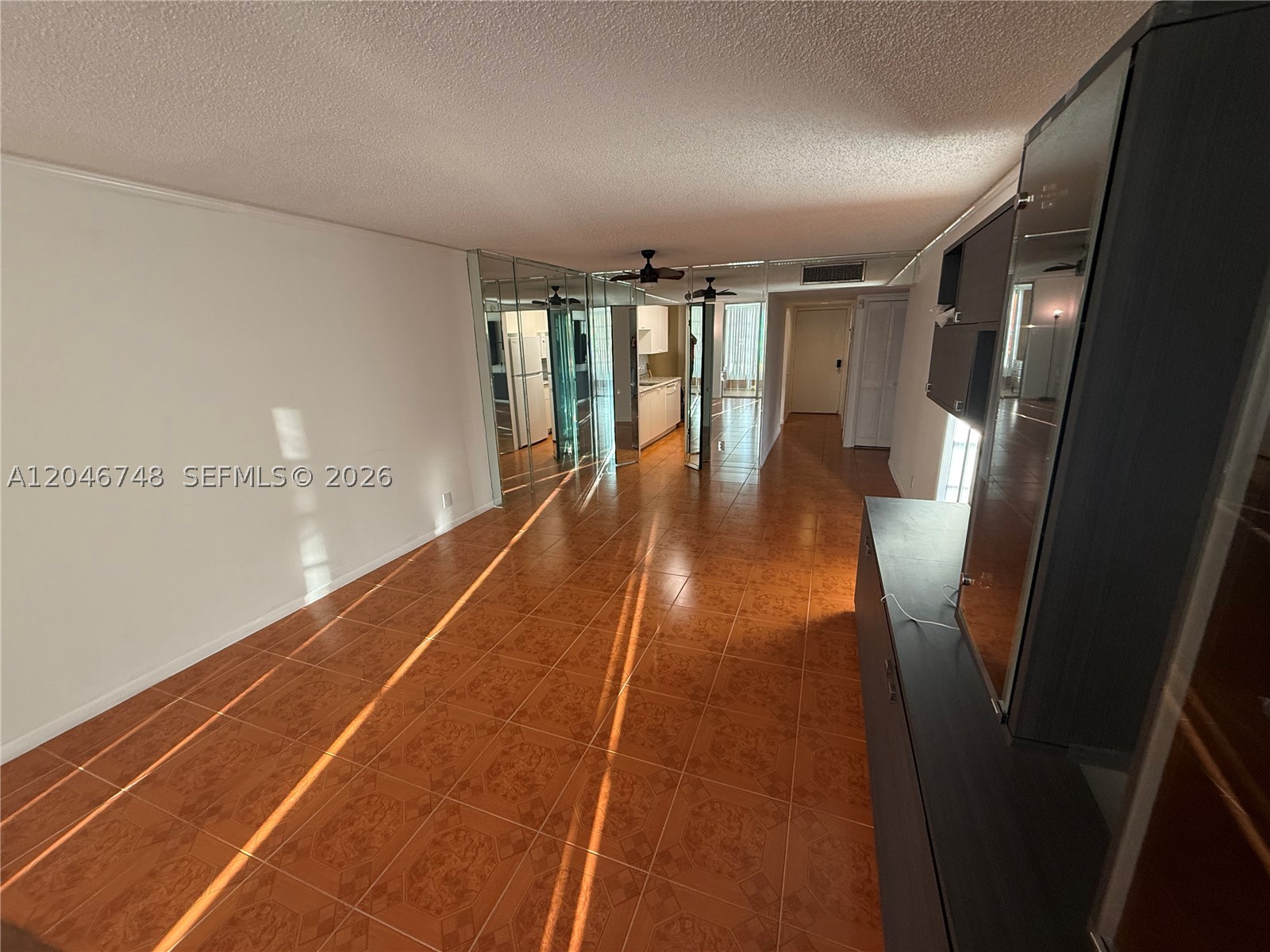 CYPRESS CHASE CONDO NO 6 - Residential