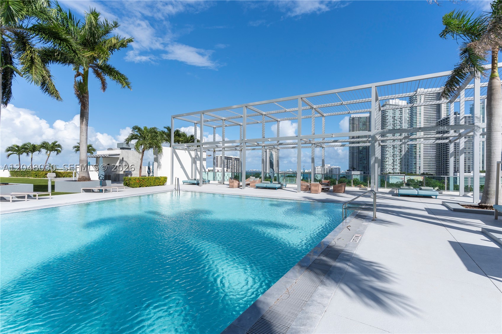 FOUR MIDTOWN MIAMI CONDO - Residential