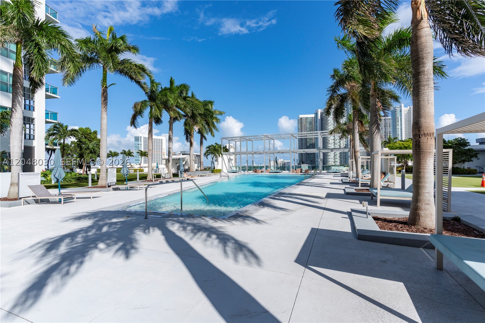 FOUR MIDTOWN MIAMI CONDO - Residential