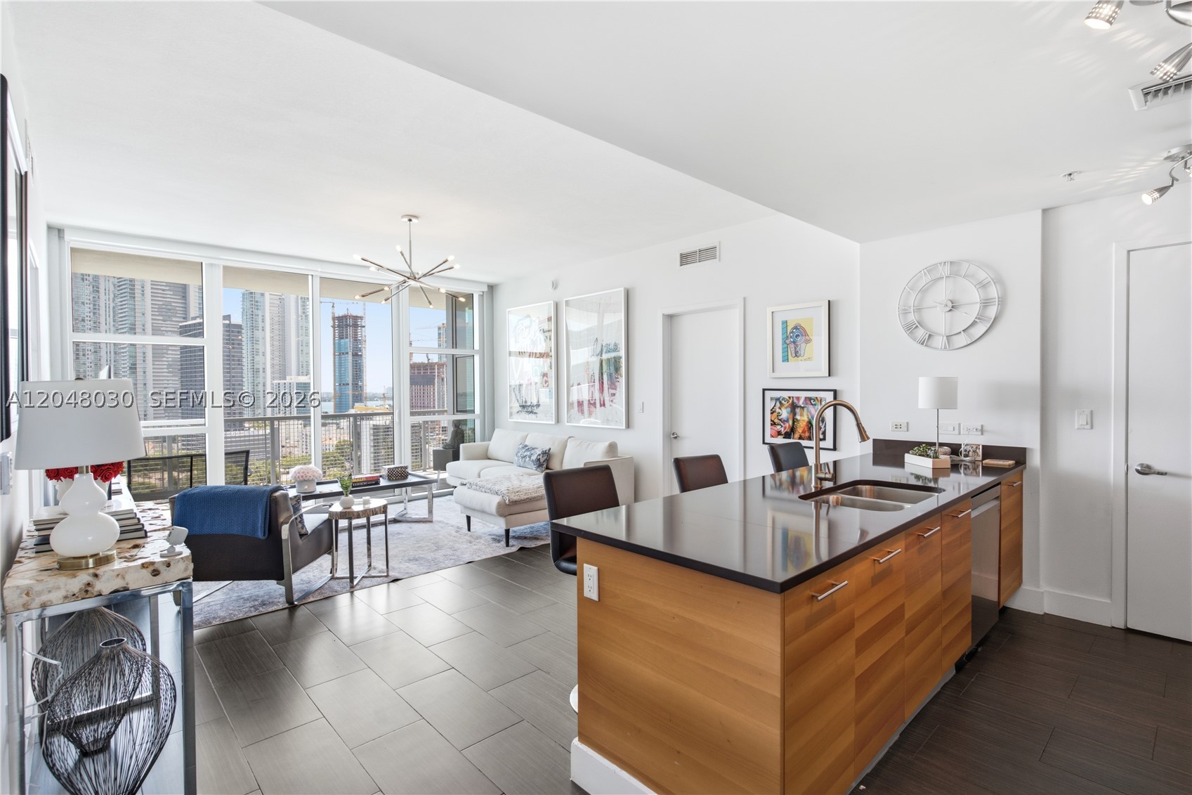 FOUR MIDTOWN MIAMI CONDO - Residential