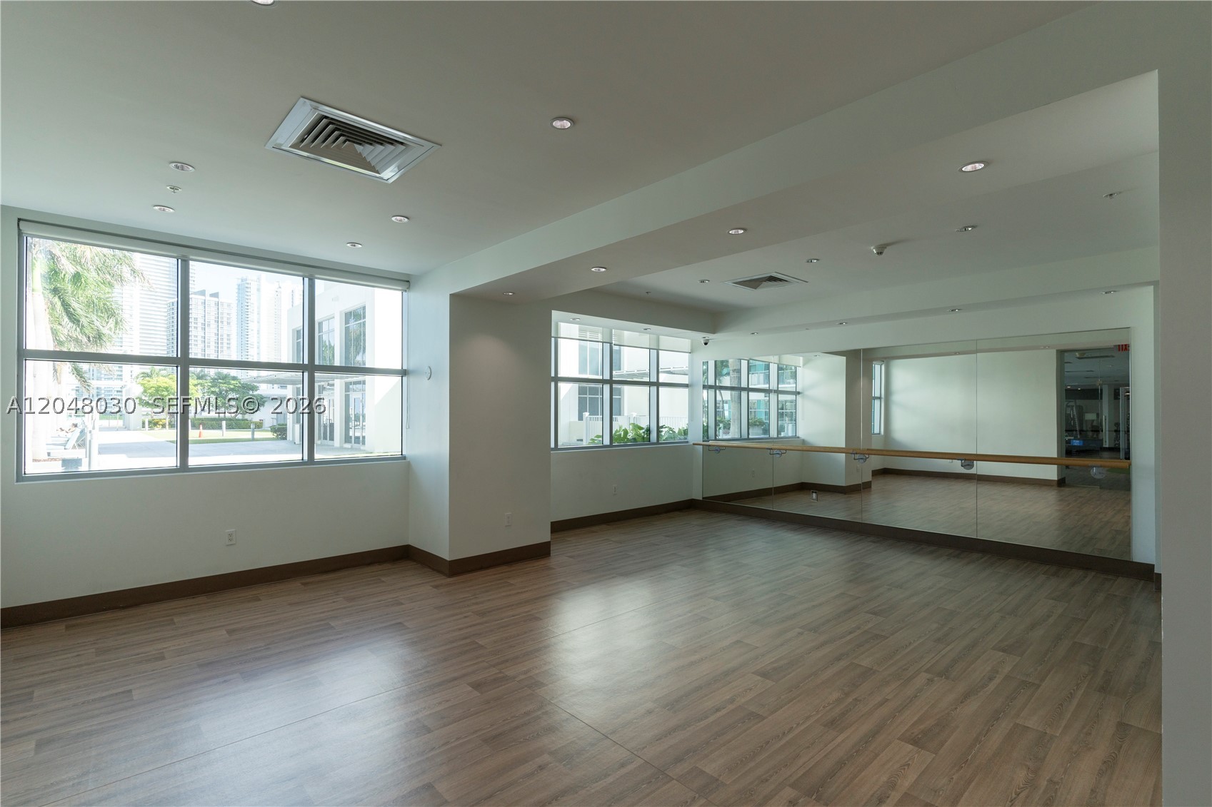 FOUR MIDTOWN MIAMI CONDO - Residential