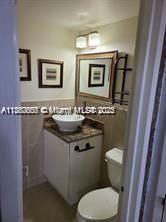 YACHT CLUB CONDO (THE) - Residential