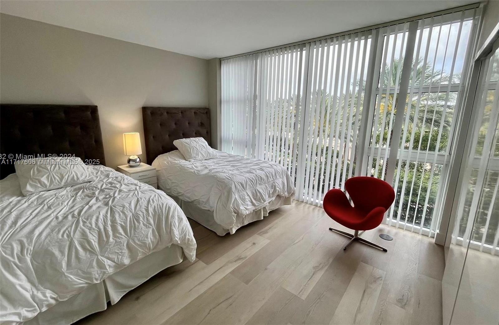 HARBOUR HOUSE - Residential
