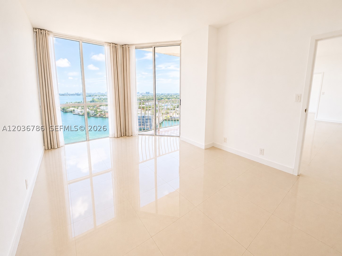 THE GRANDVIEW PALACE COND - Residential Lease