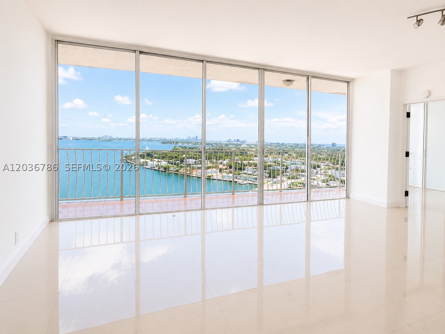 THE GRANDVIEW PALACE COND - Residential Lease