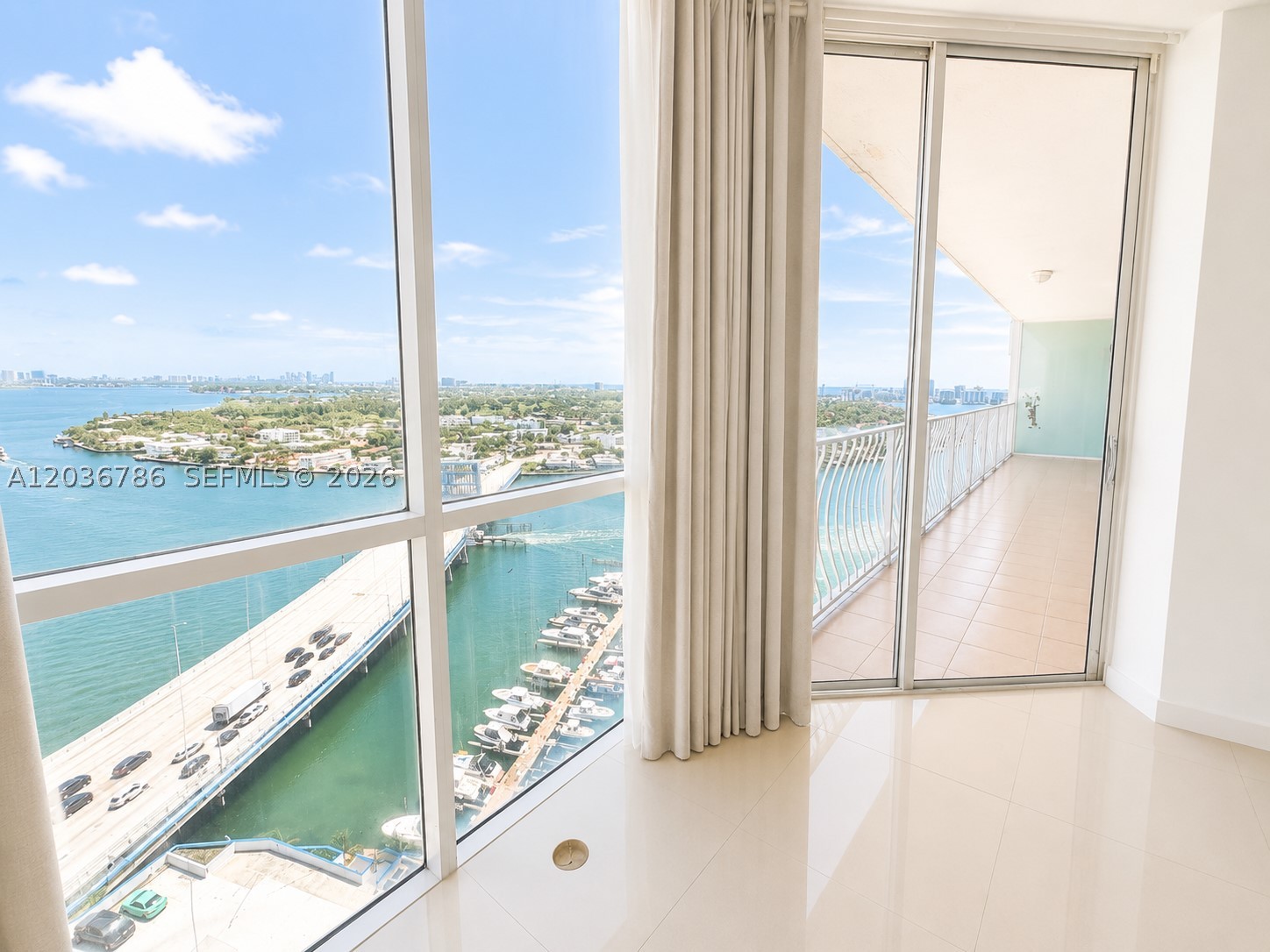 THE GRANDVIEW PALACE COND - Residential Lease