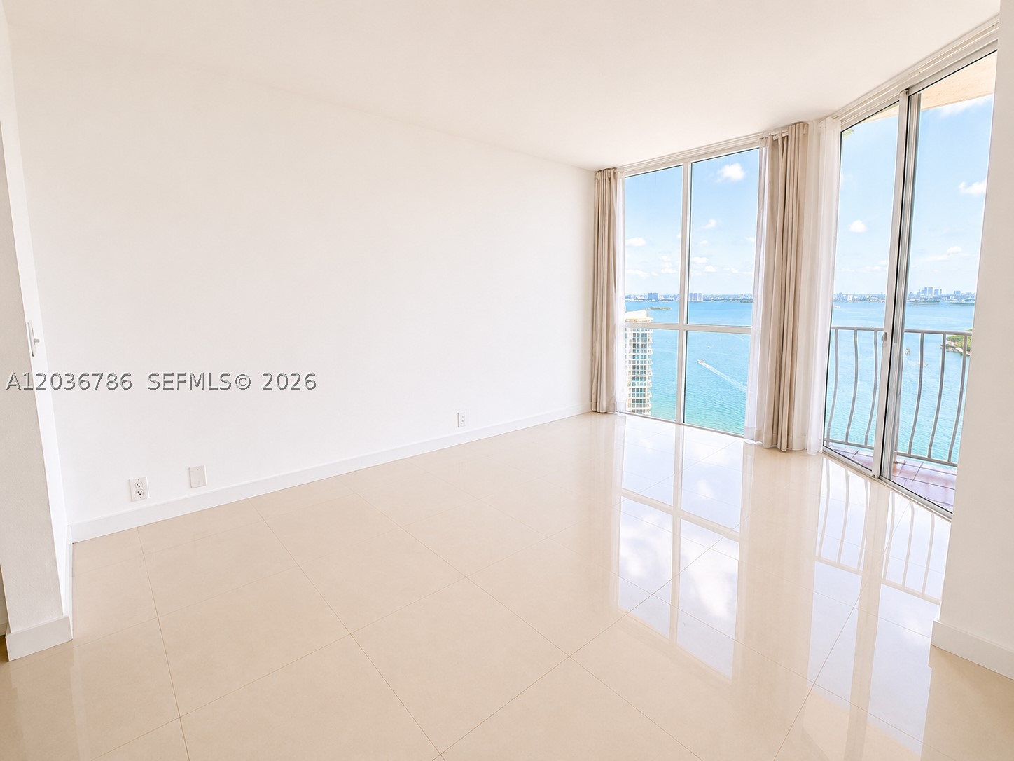 THE GRANDVIEW PALACE COND - Residential Lease