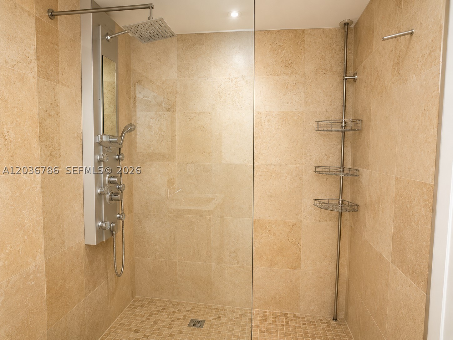 THE GRANDVIEW PALACE COND - Residential Lease