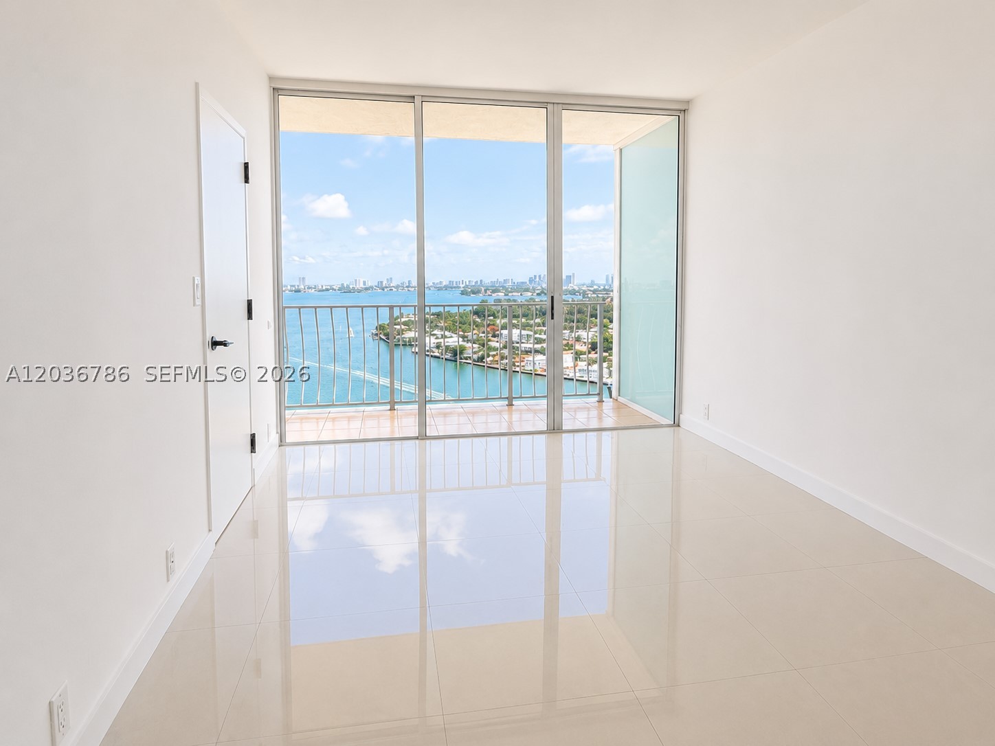 THE GRANDVIEW PALACE COND - Residential Lease