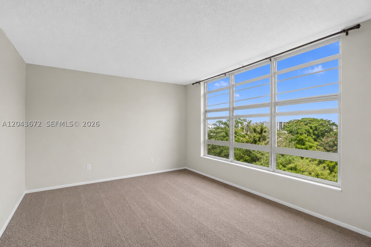 NO 38 PALM-AIRE COUNTRY C - Residential