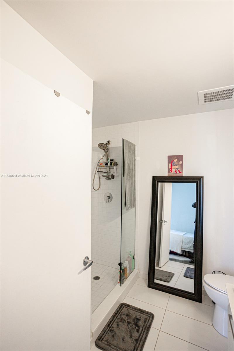 CENTRO CONDO - Residential Lease