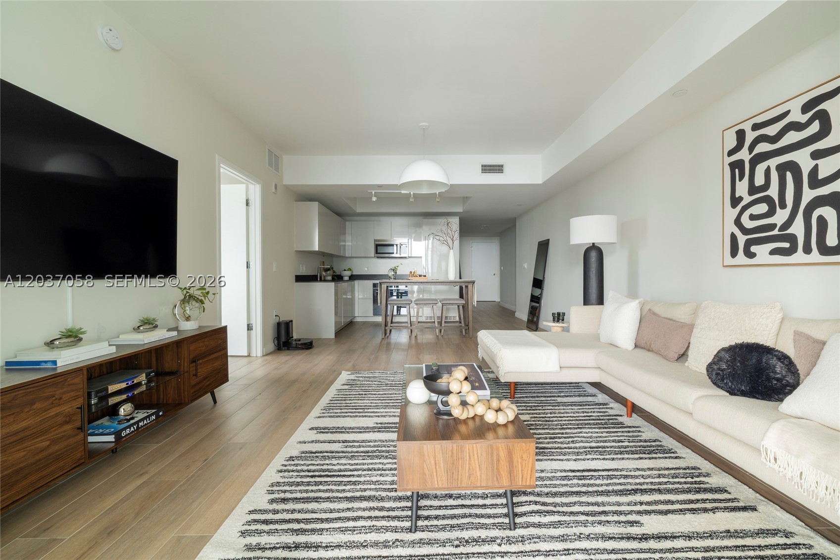 1010 BRICKELL CONDO - Residential Lease