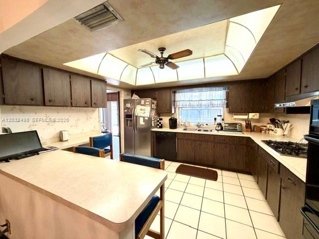PASADENA LAKES WEST - Residential